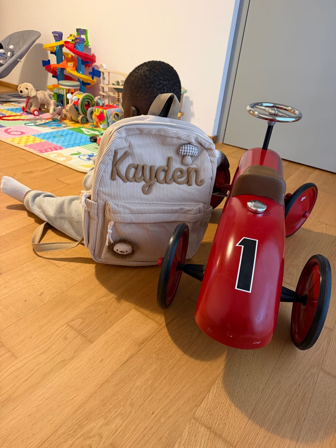 Customer photo review of K&C - Personalized Knitted Backpack