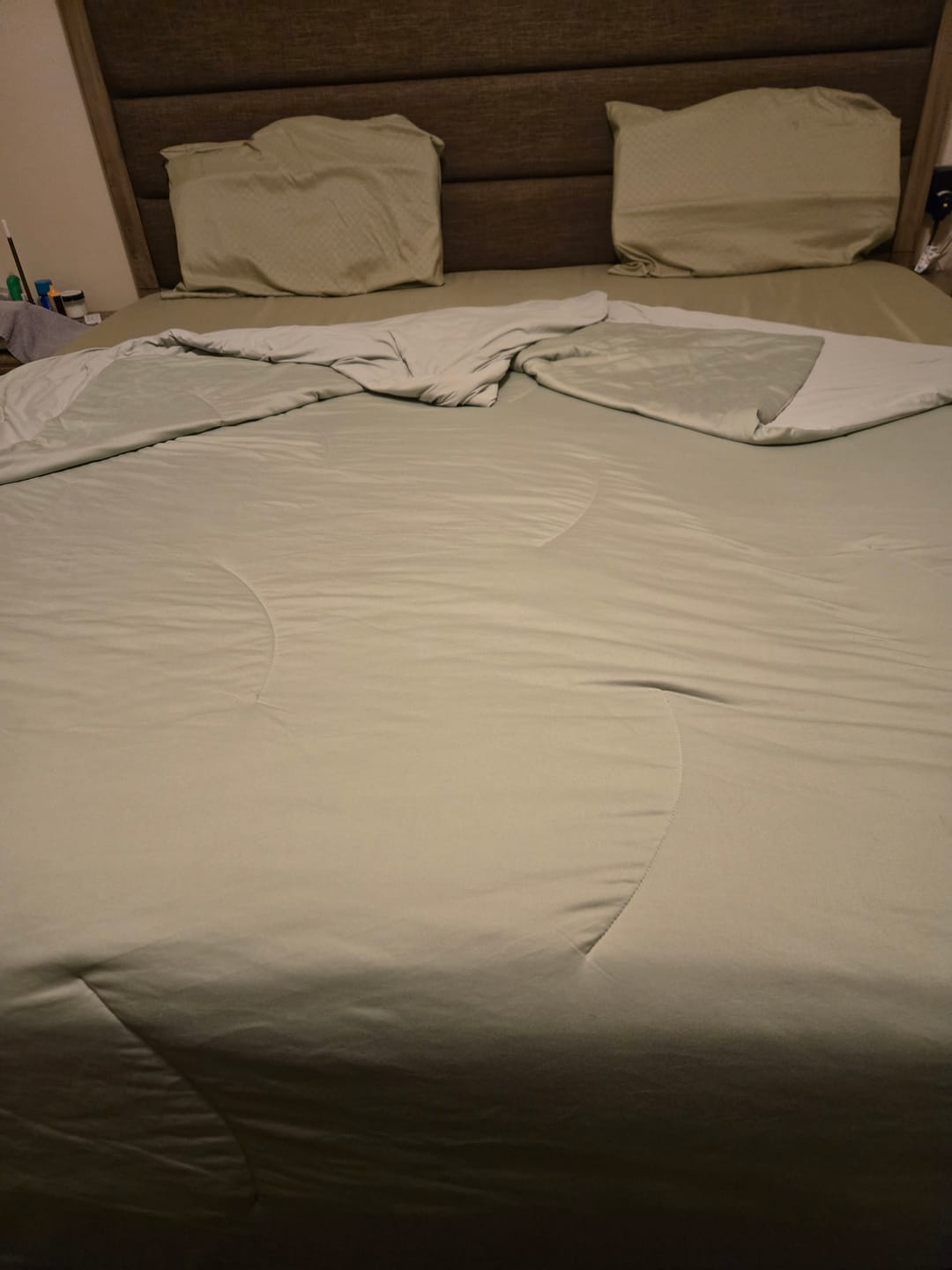 Customer photo review of CloudCool™ Cooling Comforter