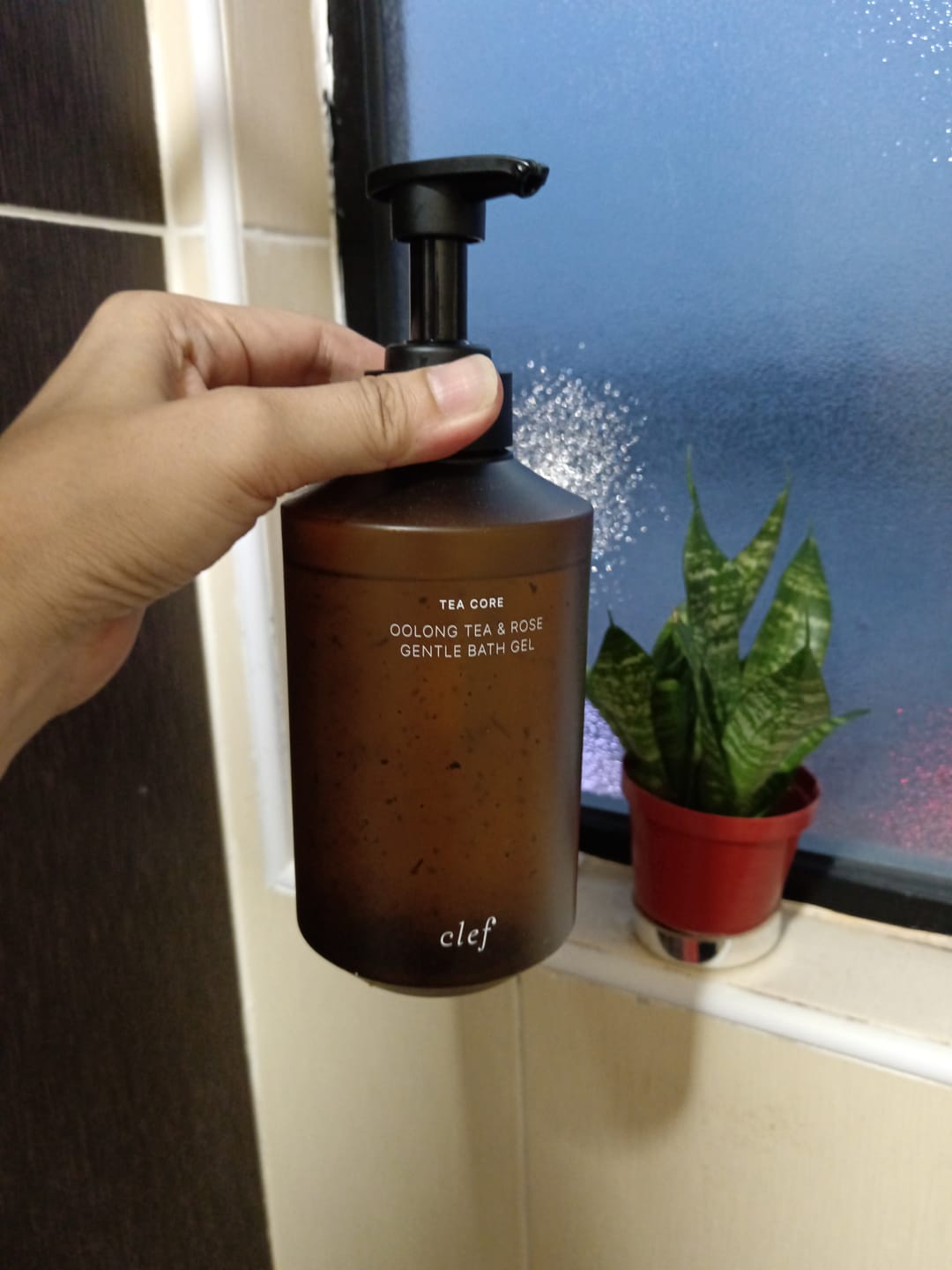 Customer photo review of [PRE-ORDER] Tea Core White Tea & Gardenia Bath Gel