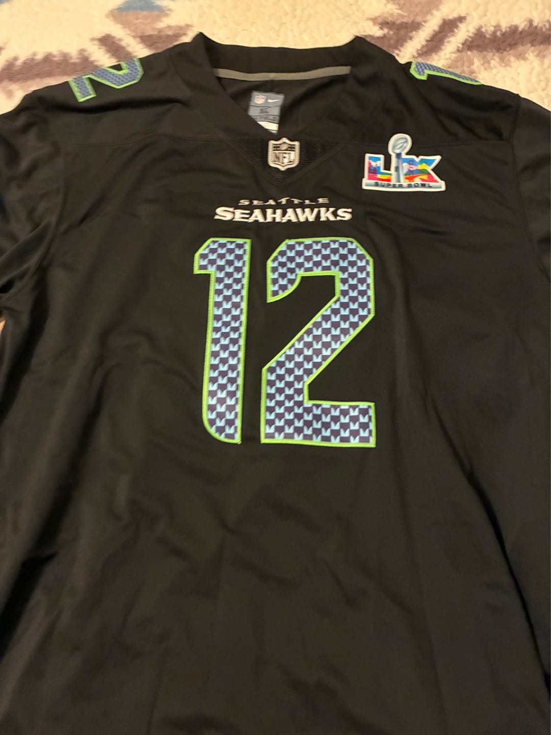 Customer photo review of Men's Seattle Seahawks 12s #12 Black Super Bowl LX Patch Carbon Fashion Game Jersey