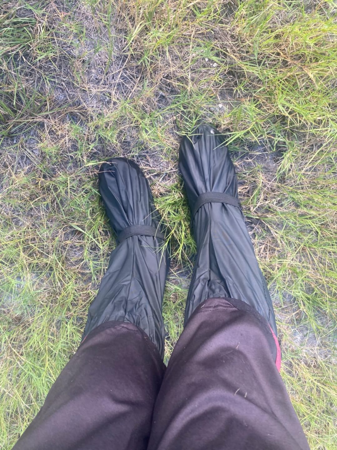 Customer photo review of Nayori™ Waterproof Shoe Covers – Stay Dry Outdoors