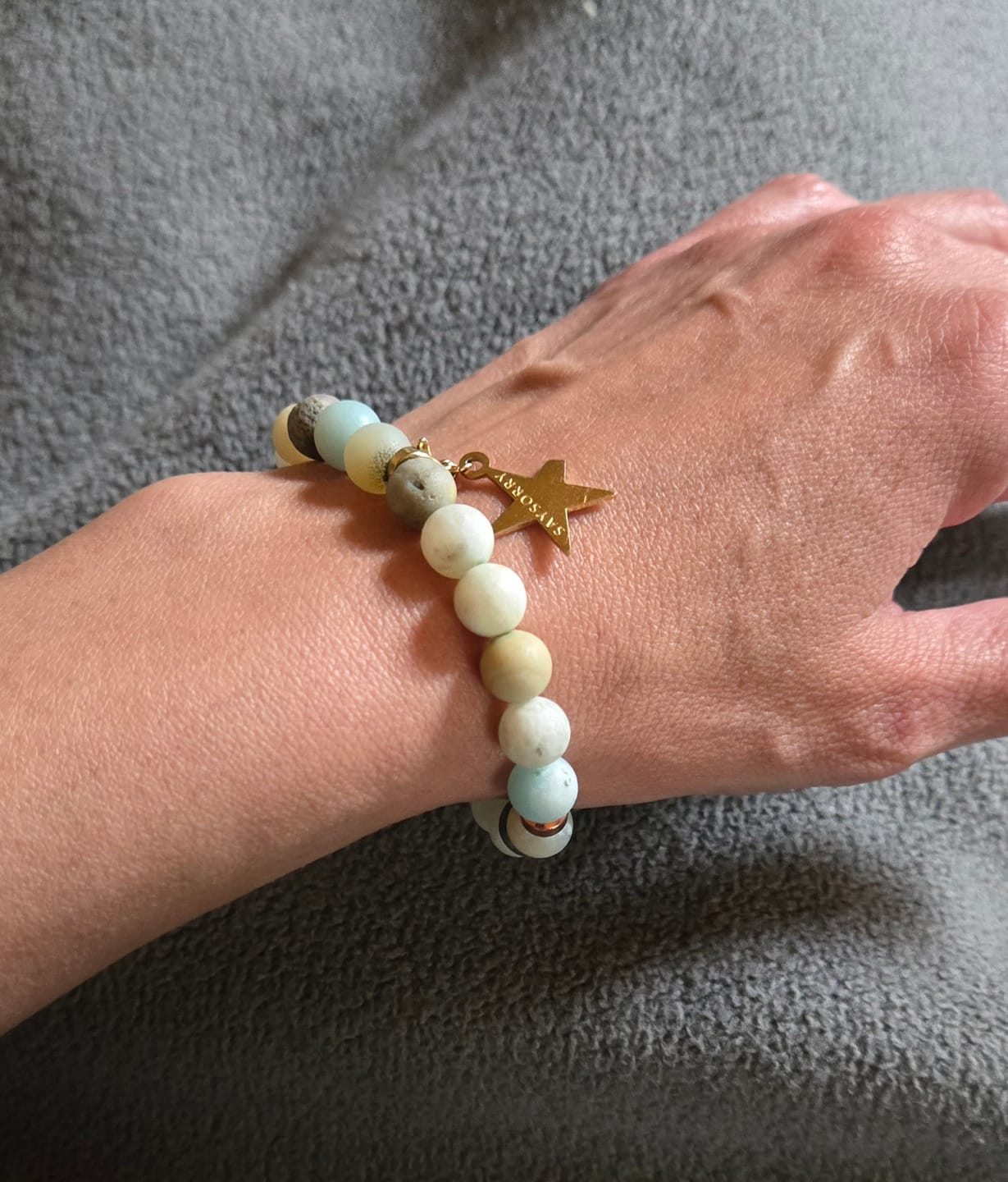 Customer photo review of »Ich glaube an mich« Blockadenlöser-Armband aus echten Amazonitperlen inkl. abgebrochenem Stern
