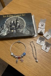 Customer photo review of Calendario de Adviento Tim Burton