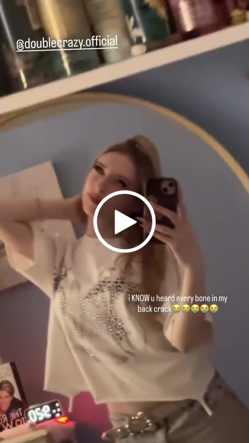 Customer video review of Rhinestone Logo Graphic T-shirt-421