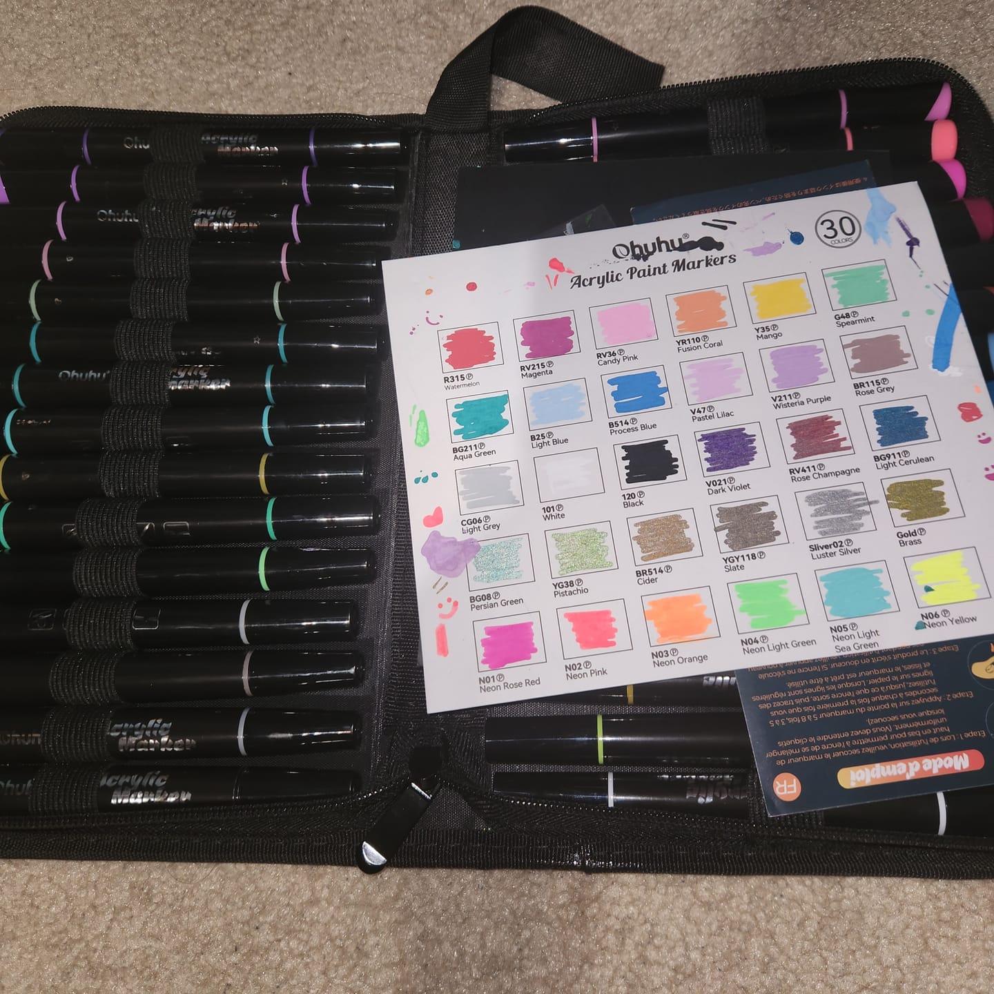 Customer photo review of Ohuhu Dual Nib Waterproof Acrylic Pen 30 / 60 / 90 Colors - Kakaako