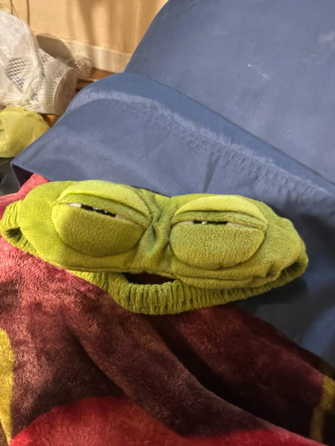 Customer photo review of Froggy's Ribbit Sleep Mask