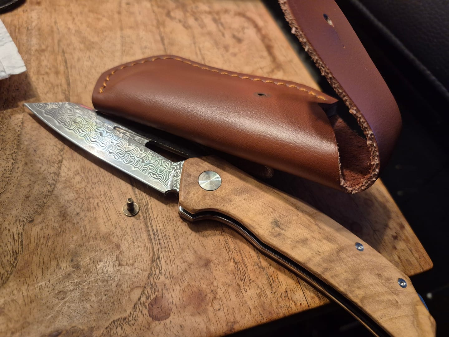 Customer photo review of Damast Taschenmesser Olive