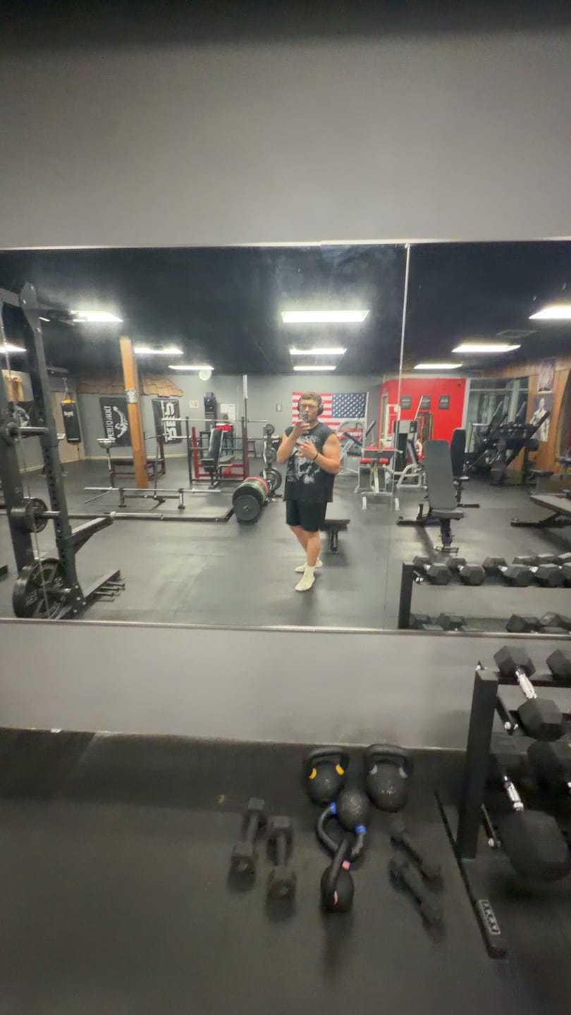 Customer photo review of 3081 - Fate Cut-Offs