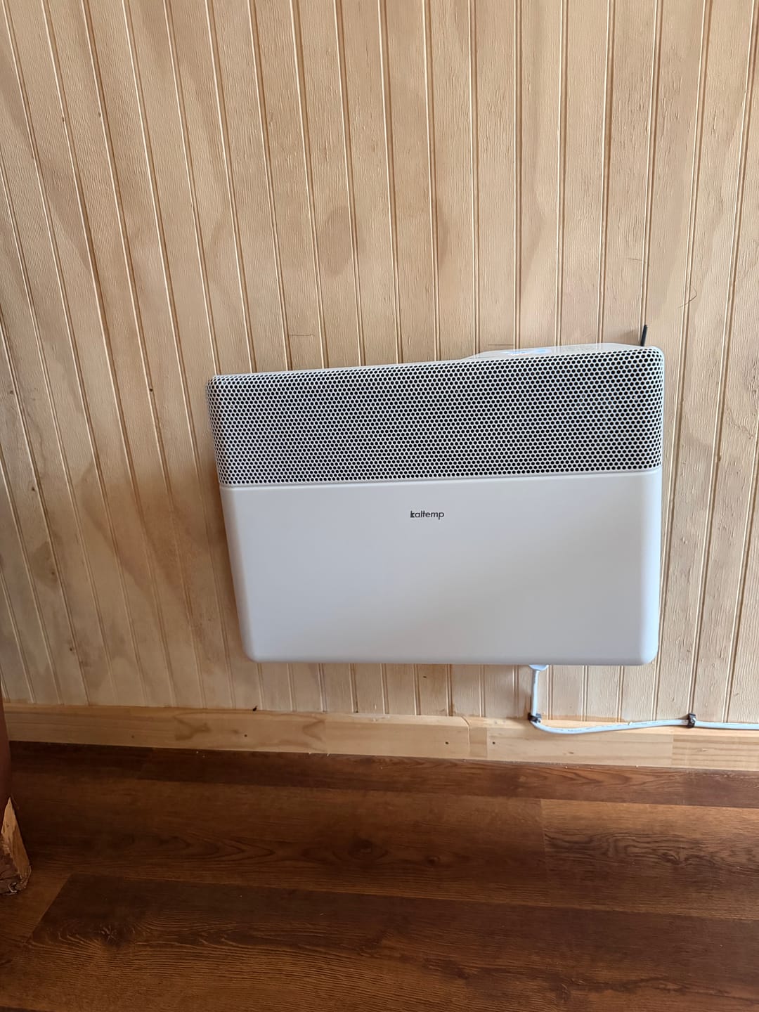 Customer photo review of Estufa Eléctrica Kaltemp Apolo Inverter 1500W Wifi | 18m2