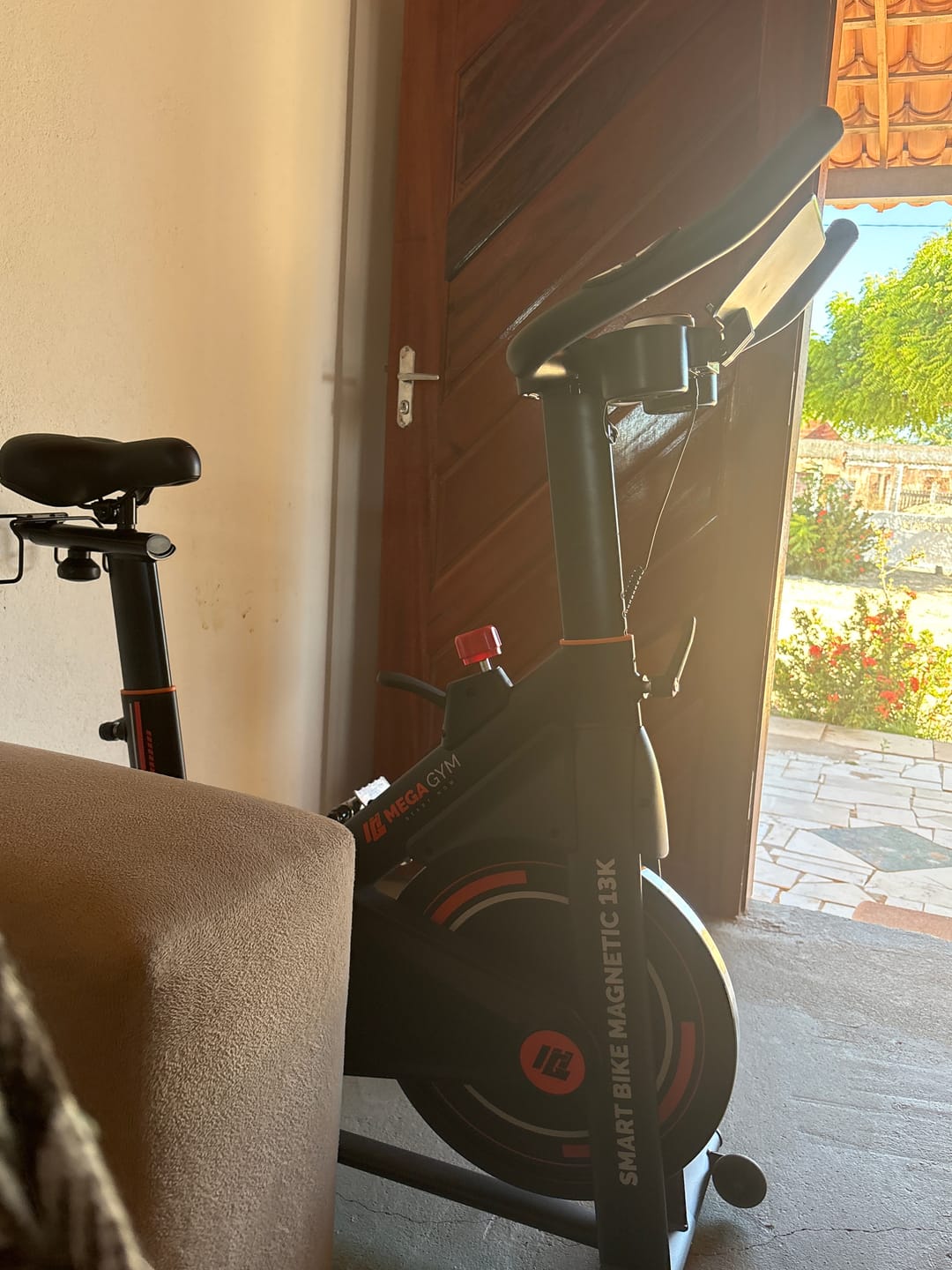 Customer photo review of Bicicleta Ergométrica Smart Magnetic 13K | Disco 13KG | Resistência Magnética potente | Banco Ultra Soft