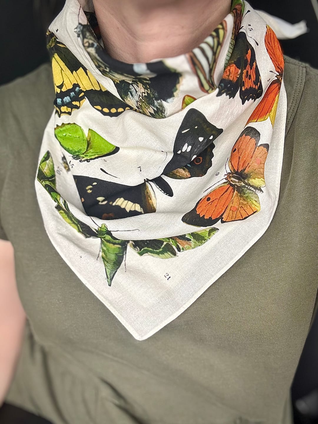 Customer photo review of Pinned Bandana