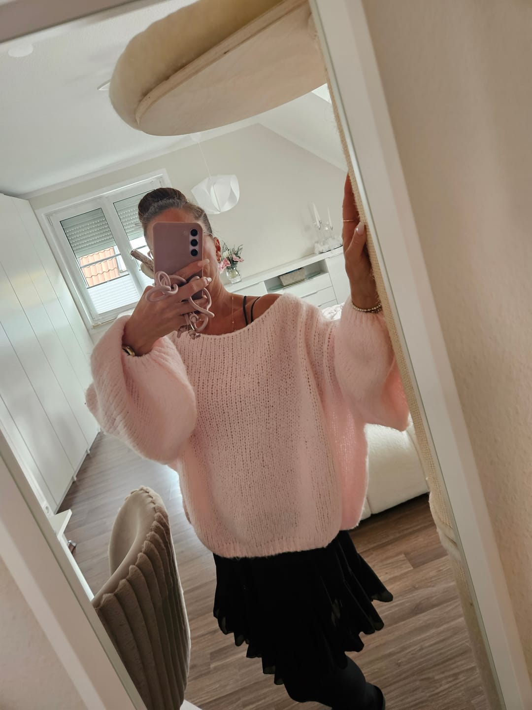 Customer photo review of Casual Off-Shoulder Pullover