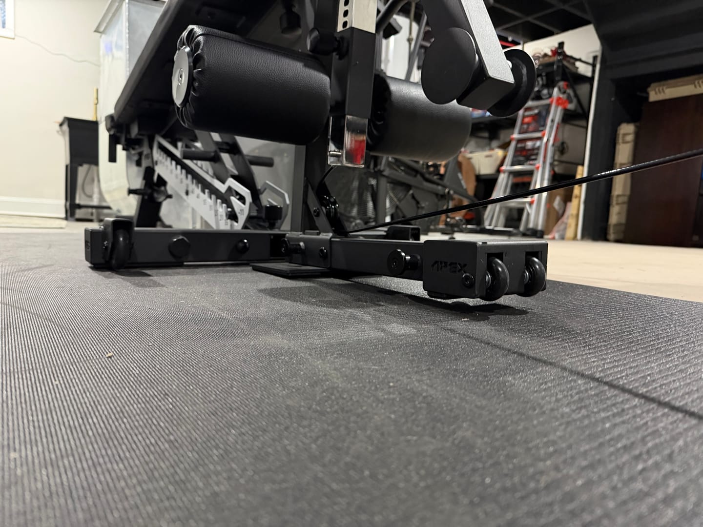 Customer photo review of APEX LEG TRAINER w/ Cable System