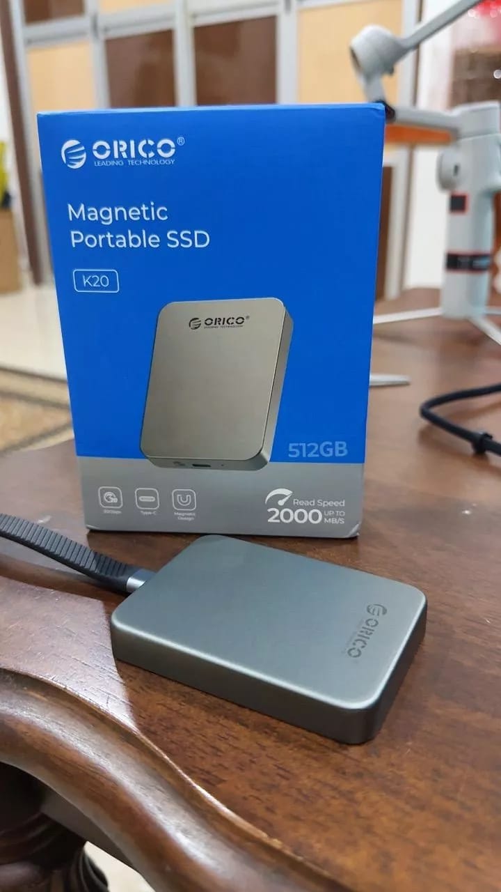 Customer photo review of ORICO k20 Magnetic Portable SSD (32GB - 2TB)