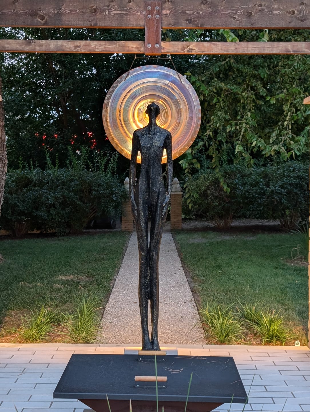 Customer photo review of Tall Figurative Statue #WH038