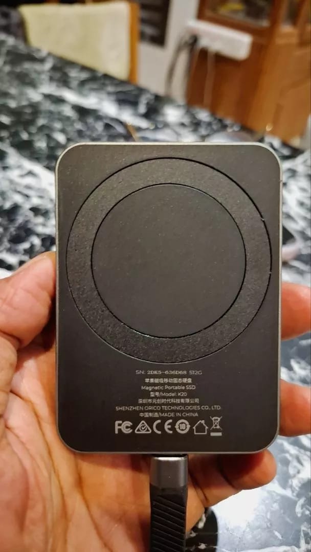 Customer photo review of ORICO k20 Magnetic Portable SSD (32GB - 2TB)