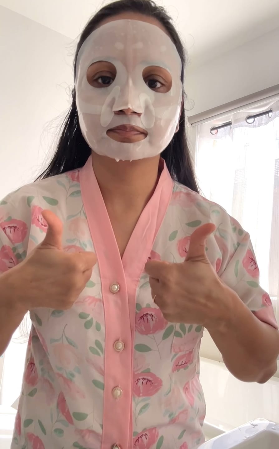 Customer photo review of All In One Korean Colour-Changing Glass Mask
