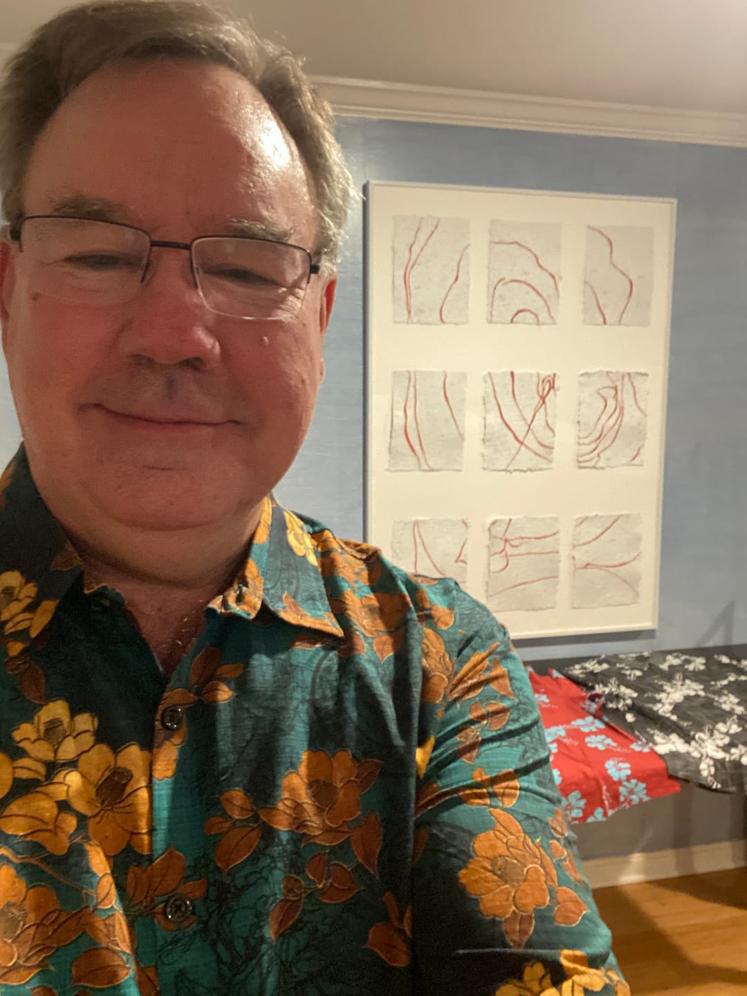 Customer photo review of Men's Retro Summer Beach Cruise Vacation Button Short Sleeve Shirt