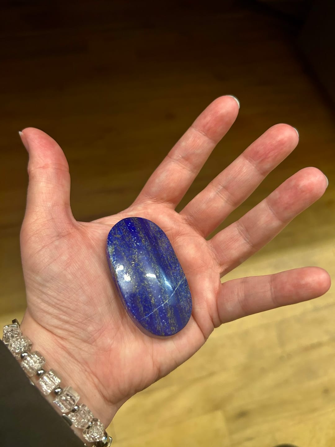 Customer photo review of Kiki Crystal Redeem Scoop 2.0: Where Good Things Come in Pairs!