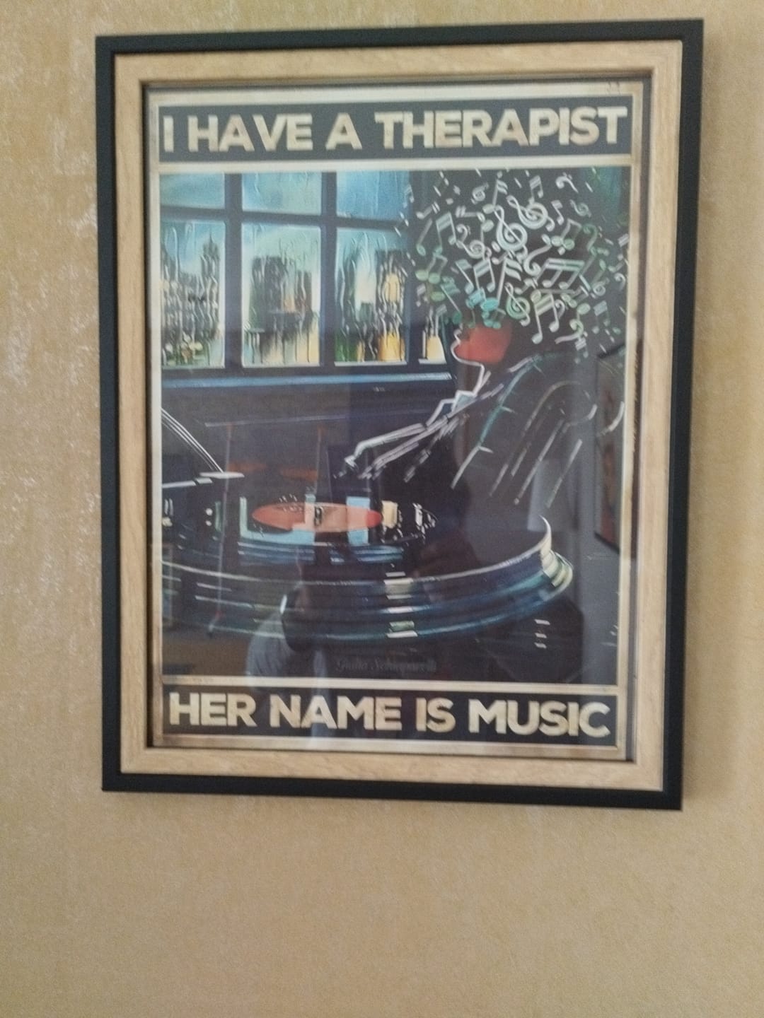 Customer photo review of I have a therapist, her name is music