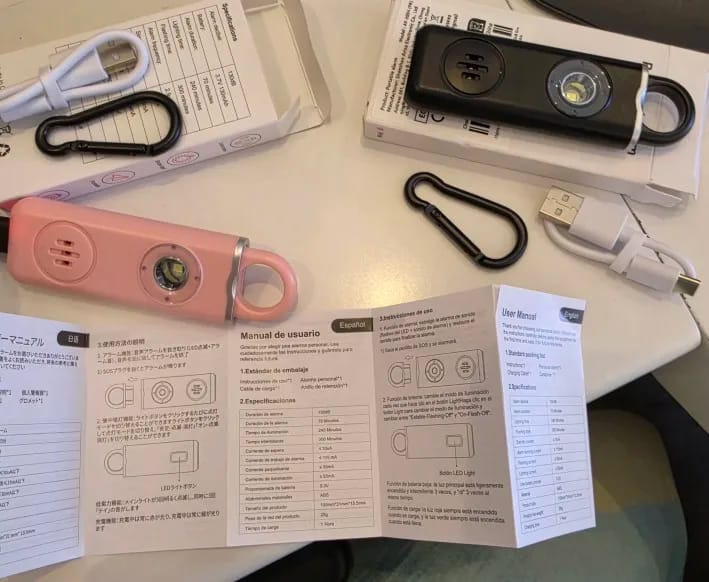 Customer photo review of Alarma Personal Cuidala