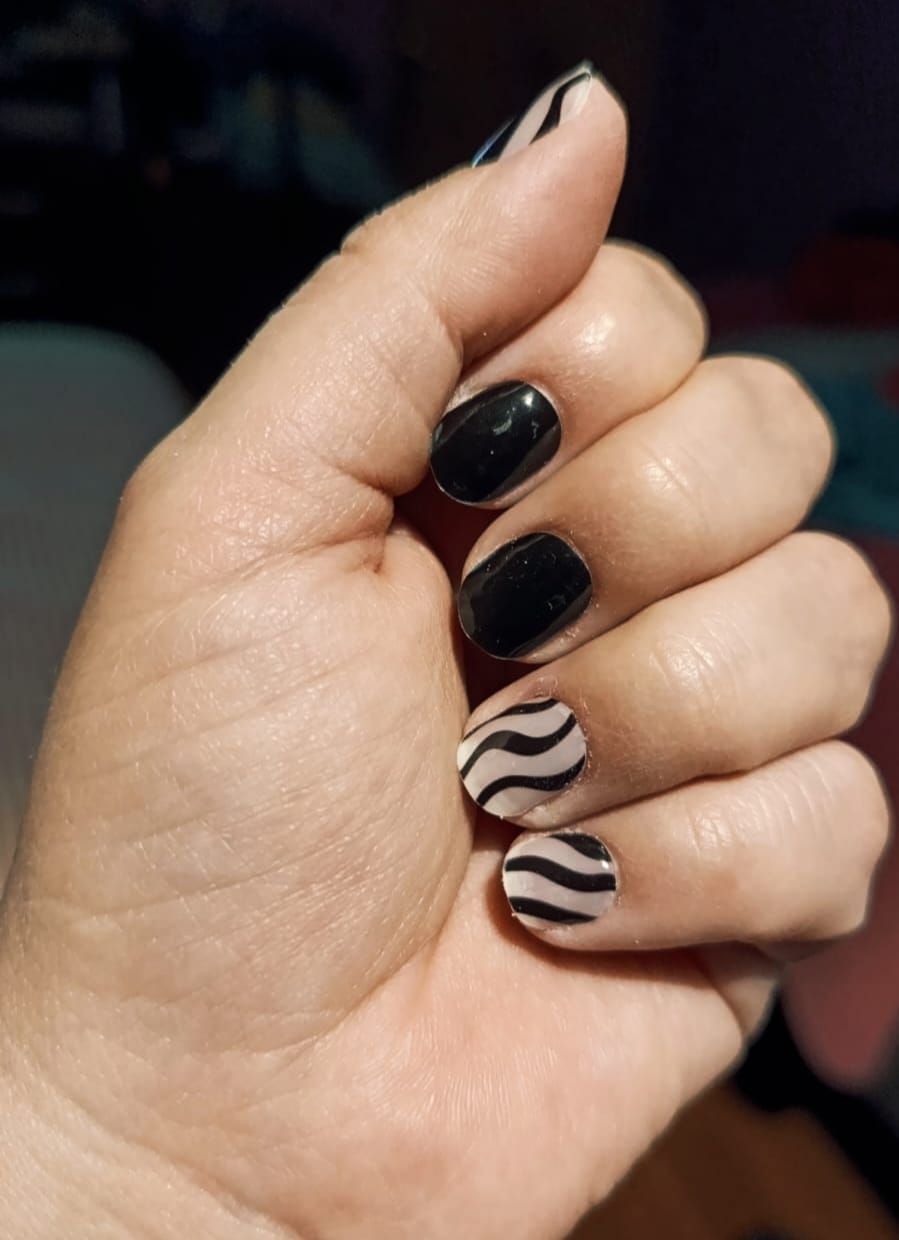 Customer photo review of Ondas Noir | GEL