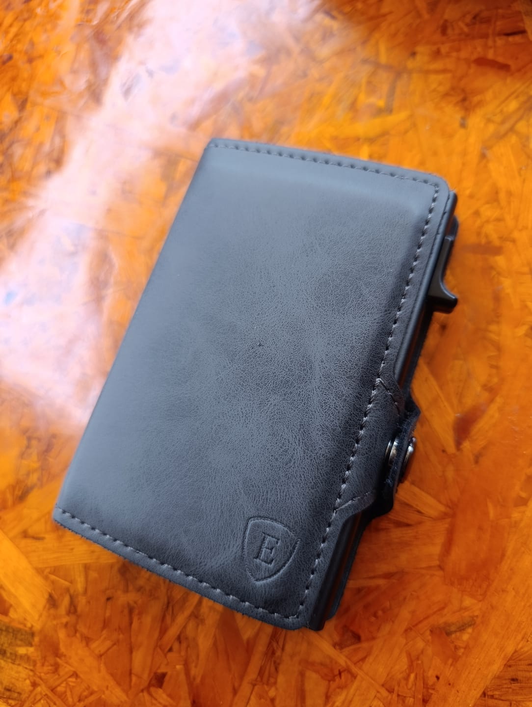 Customer photo review of E-DARK GRAY
