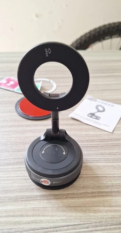 Customer photo review of 🧲 Soporte Magnético SmartHold Pro®
