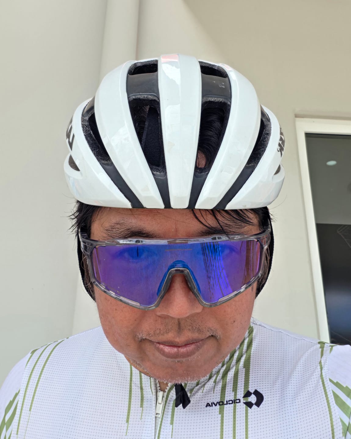 Customer photo review of REVO KAPVOE X76 Anti-Fog Photochromic Sunglasses