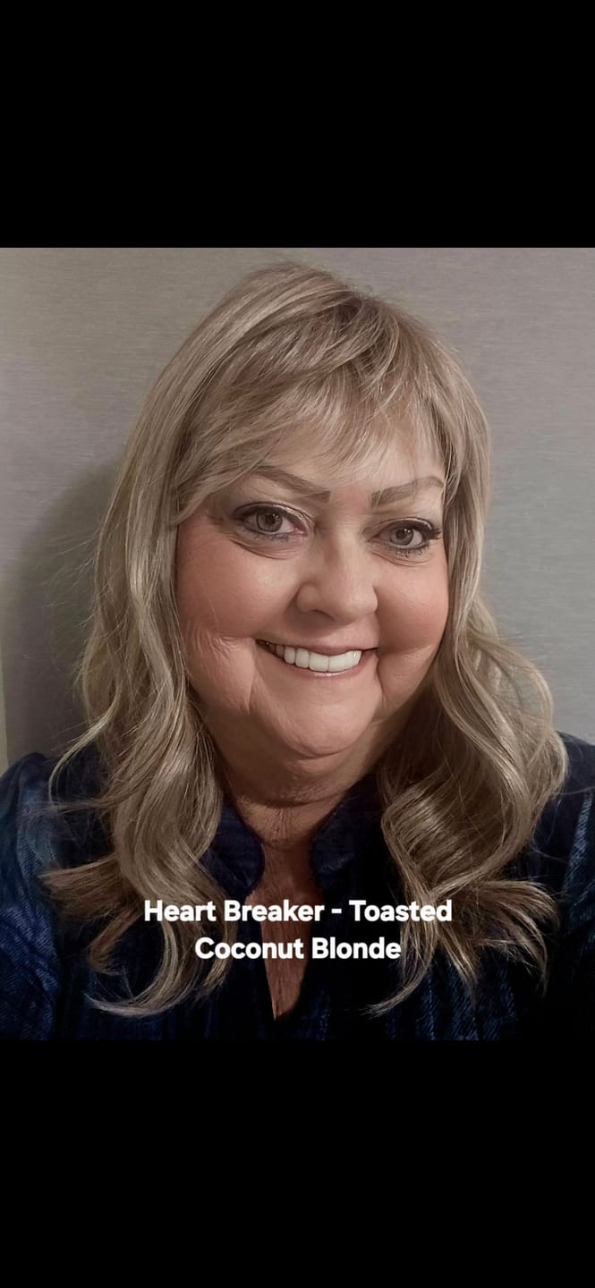 Customer photo review of HEART BREAKER - Toasted Coconut Blonde