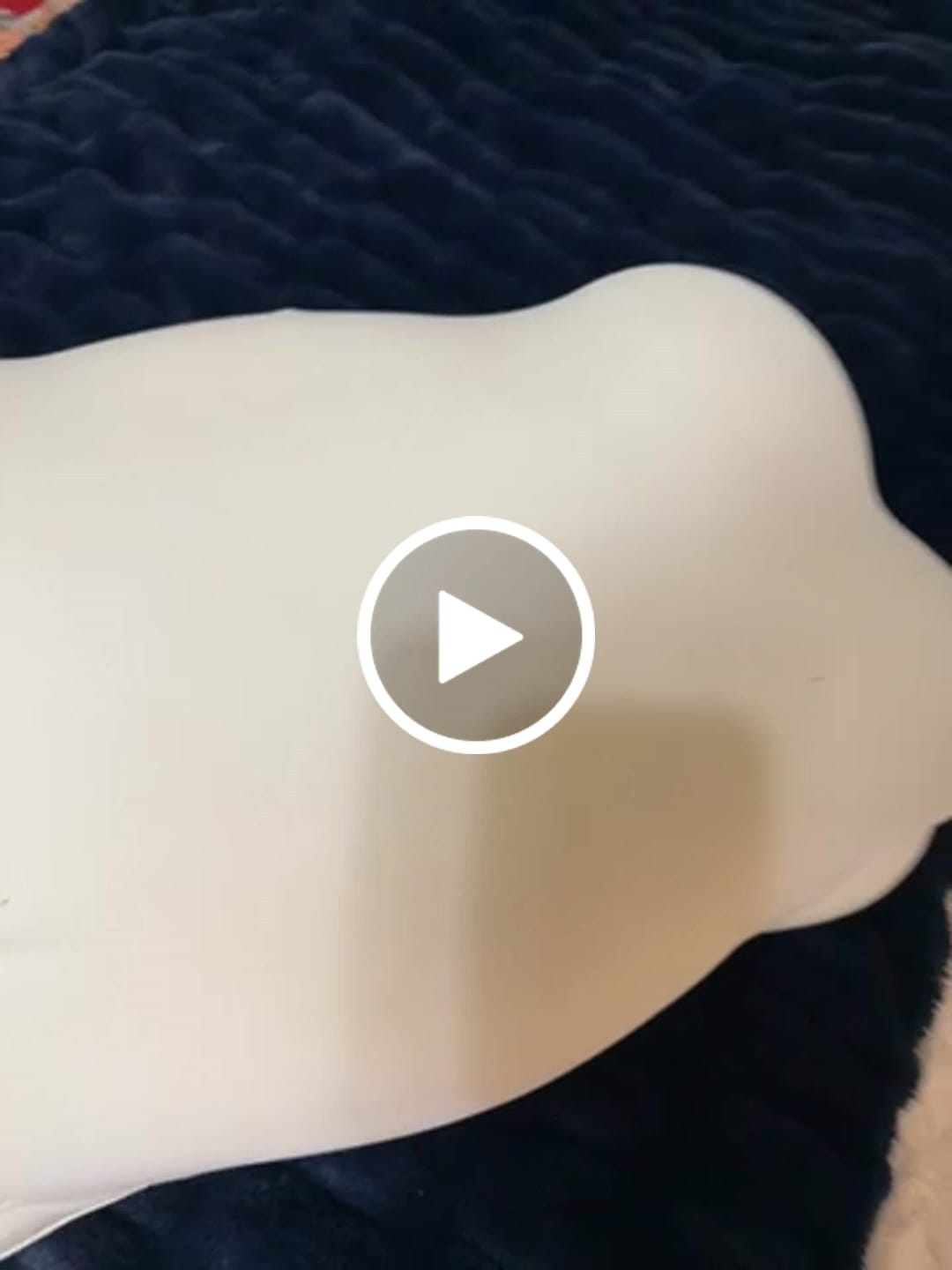 Customer video review of CloudAlign™ Pillow
