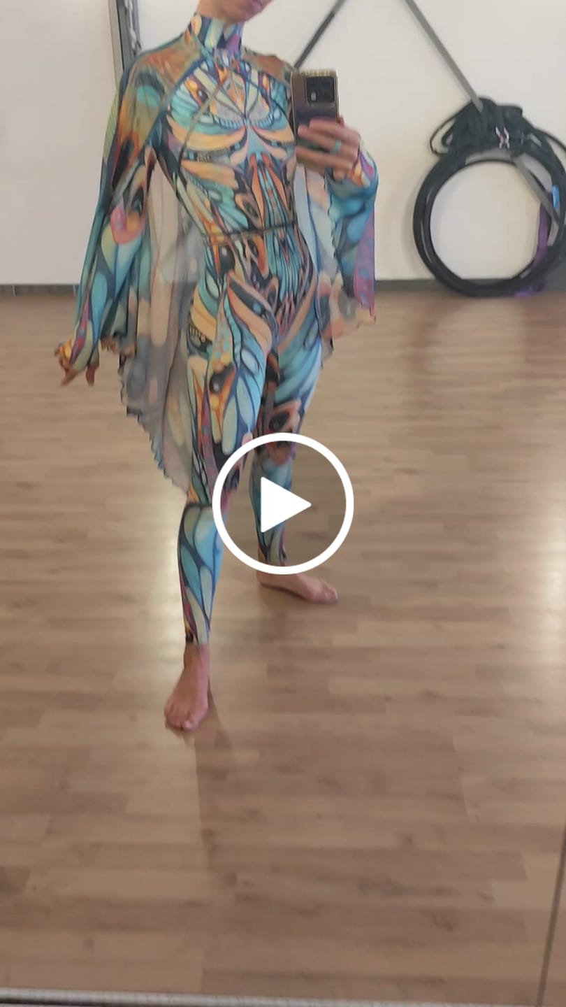 Customer video review of Eyes Of Time Mesh Wings