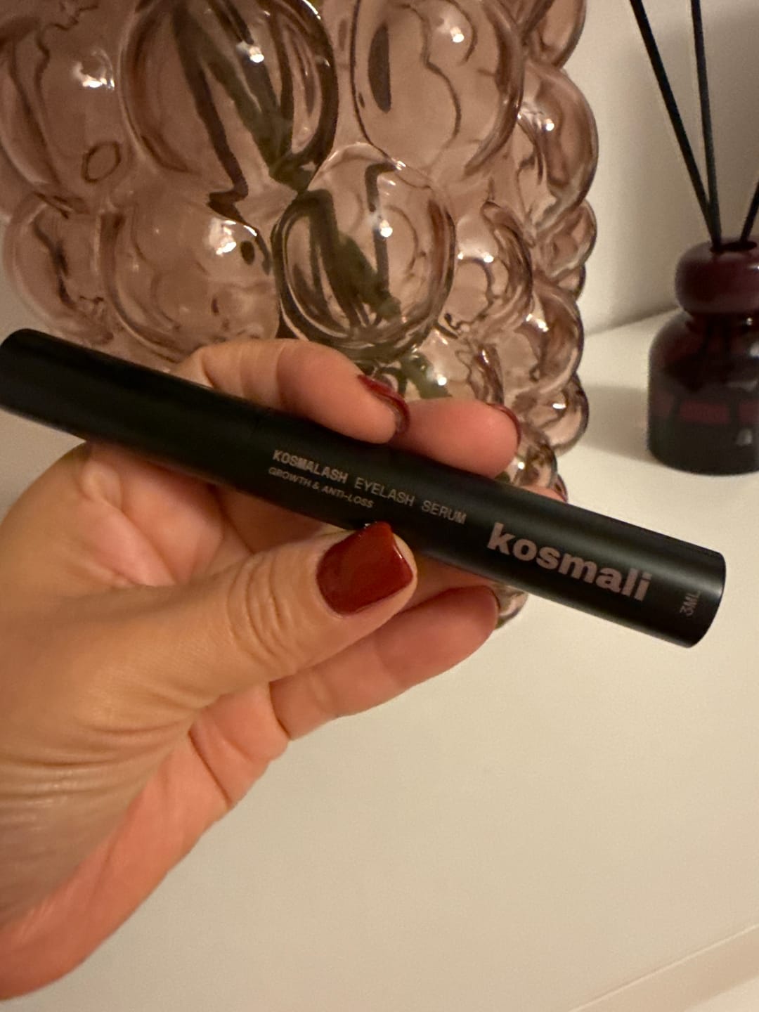 Customer photo review of KosmaLash Sérum | Crecimiento & Anticaída