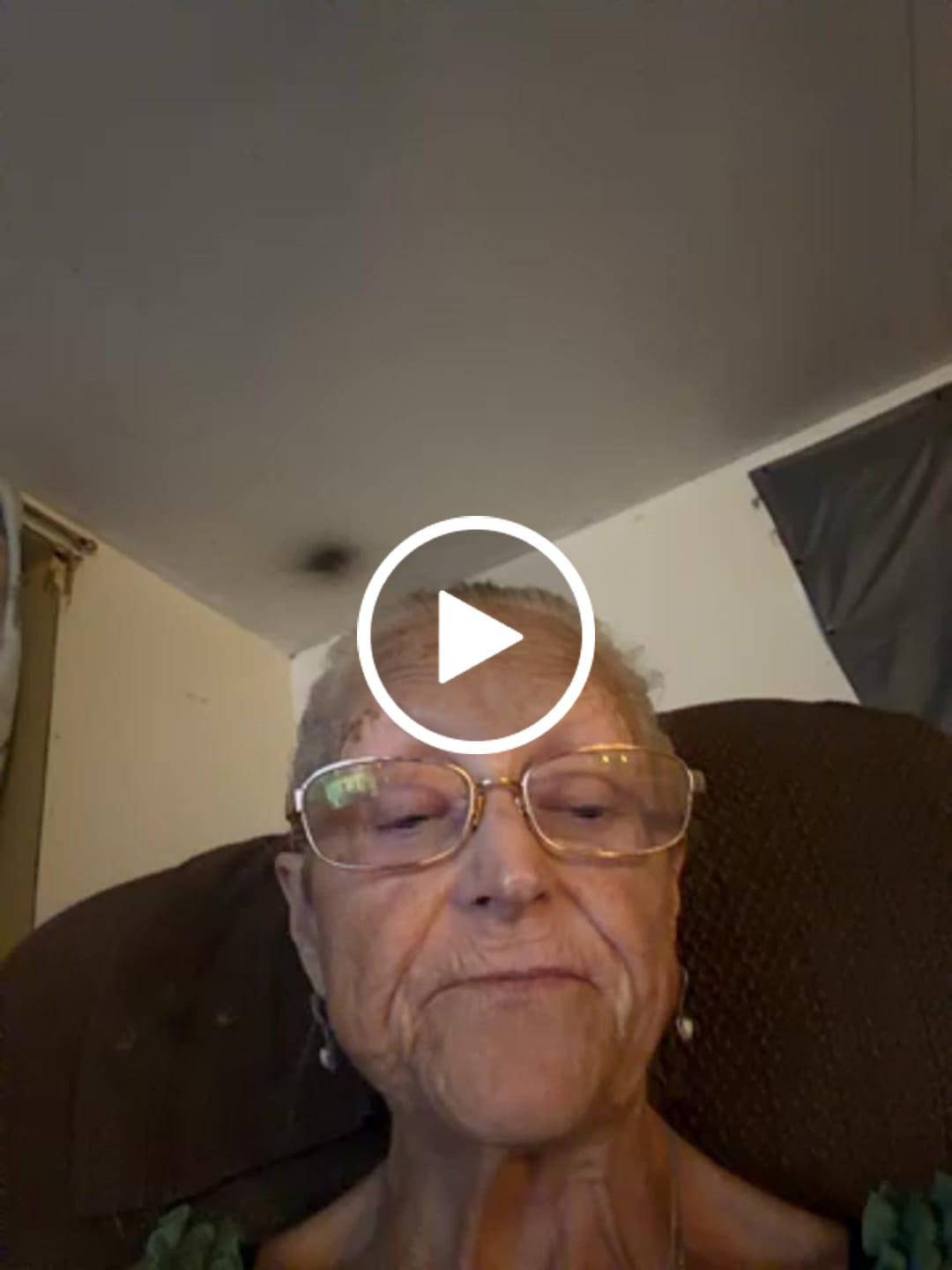 Customer video review of GoSip Black Cherry