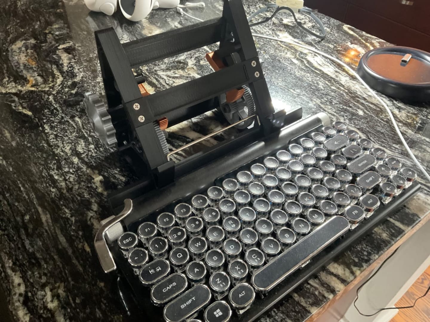 Customer photo review of TW1867 Retro typewriter keyboard black