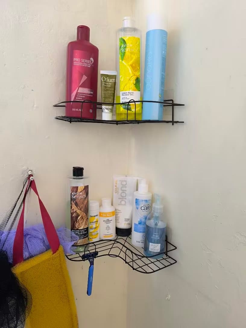 Customer photo review of EckoShelf | Duschablage Ecke ohne Bohren