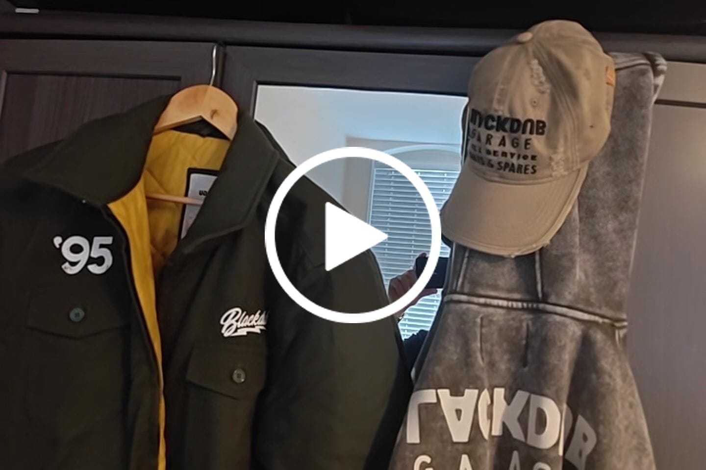 Customer video review of Beige Parts & Spares Vintage Cap