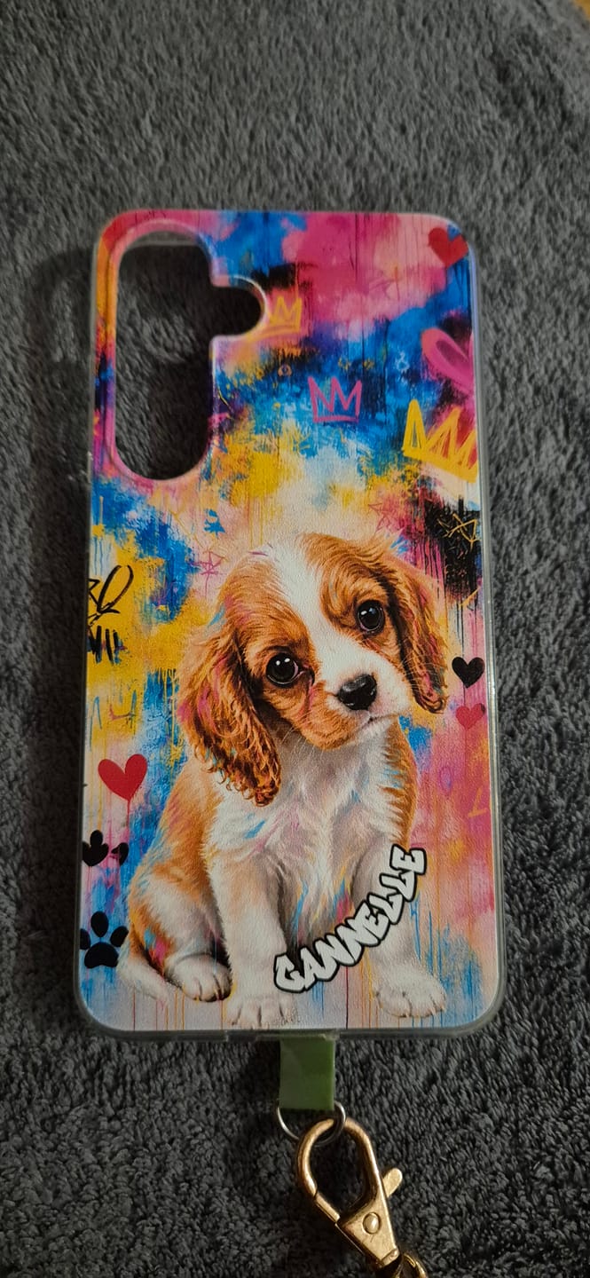 Customer photo review of Graffiti - Coque de téléphone personnalisée