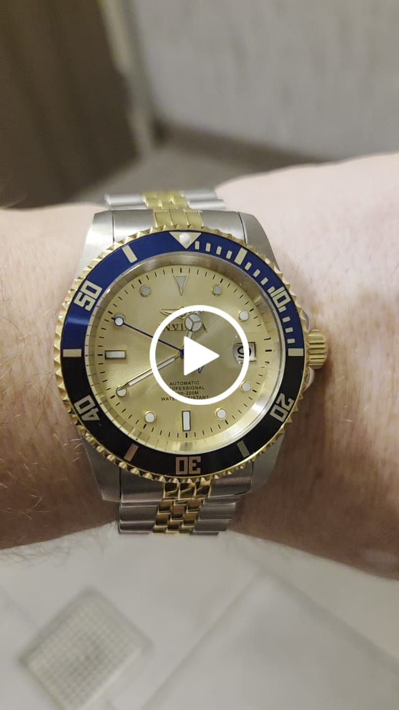Customer video review of Invicta Men's Automatic Watch - Pro Diver Silver Stainless Steel Bracelet | 32503