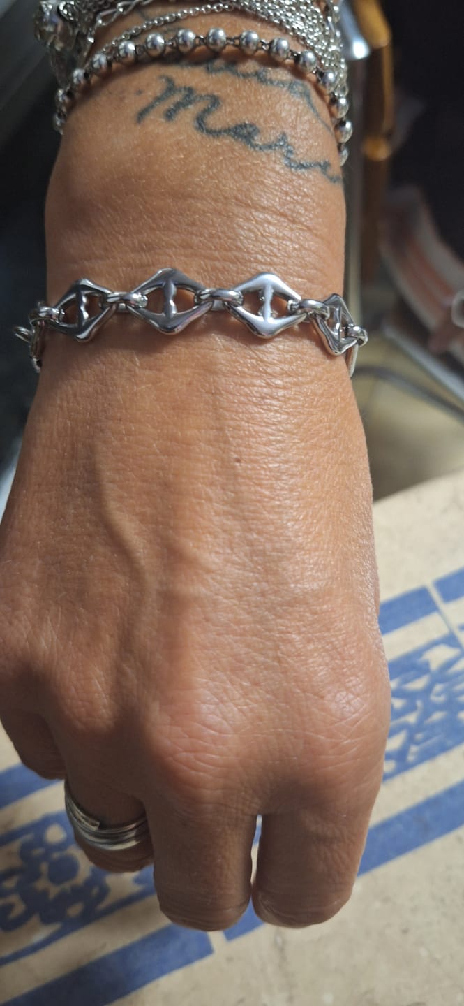 Customer photo review of Rincon Link Bracelet