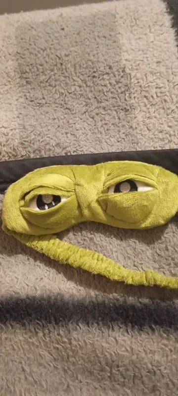 Customer photo review of Froggy's Ribbit Sleep Mask