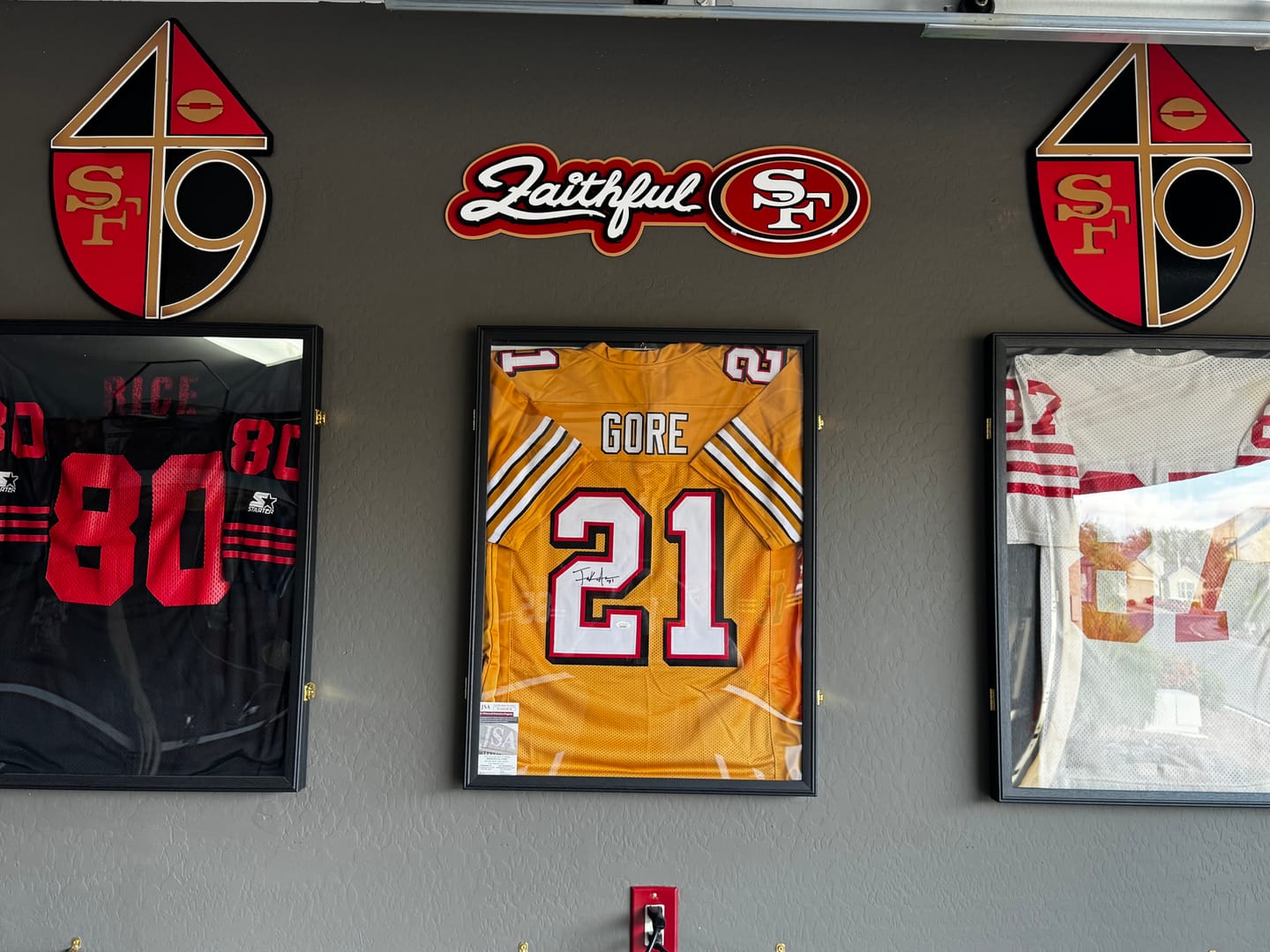 Customer photo review of San Francisco 49ers "1965" Vintage Logo 3D Metal Wall Art