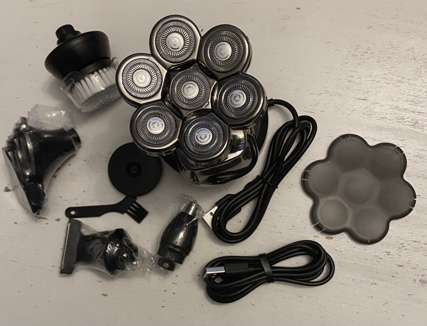 Customer photo review of 6 In 1 Shaver Pro