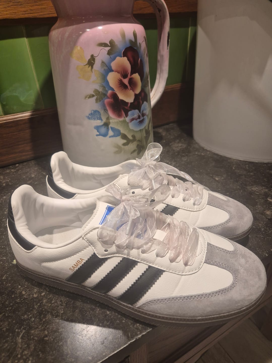 Customer photo review of Samba OG White