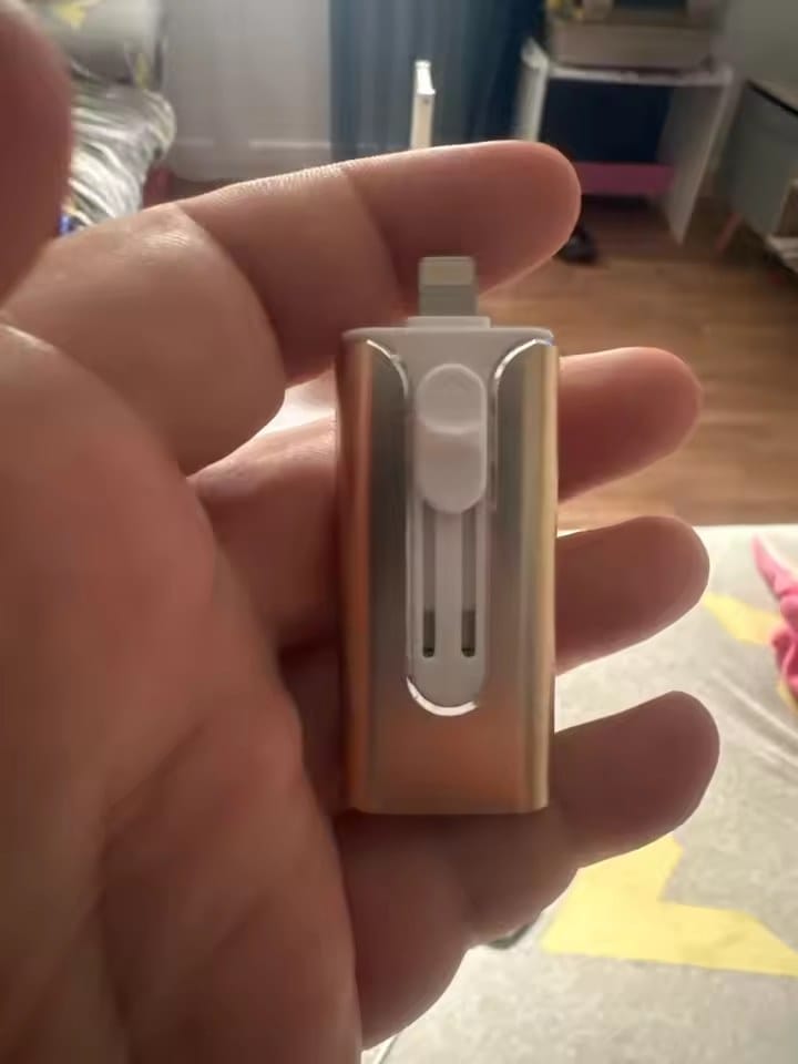Customer photo review of MultiDrive | 4-in-1 USB-Stick für iPhone & Android