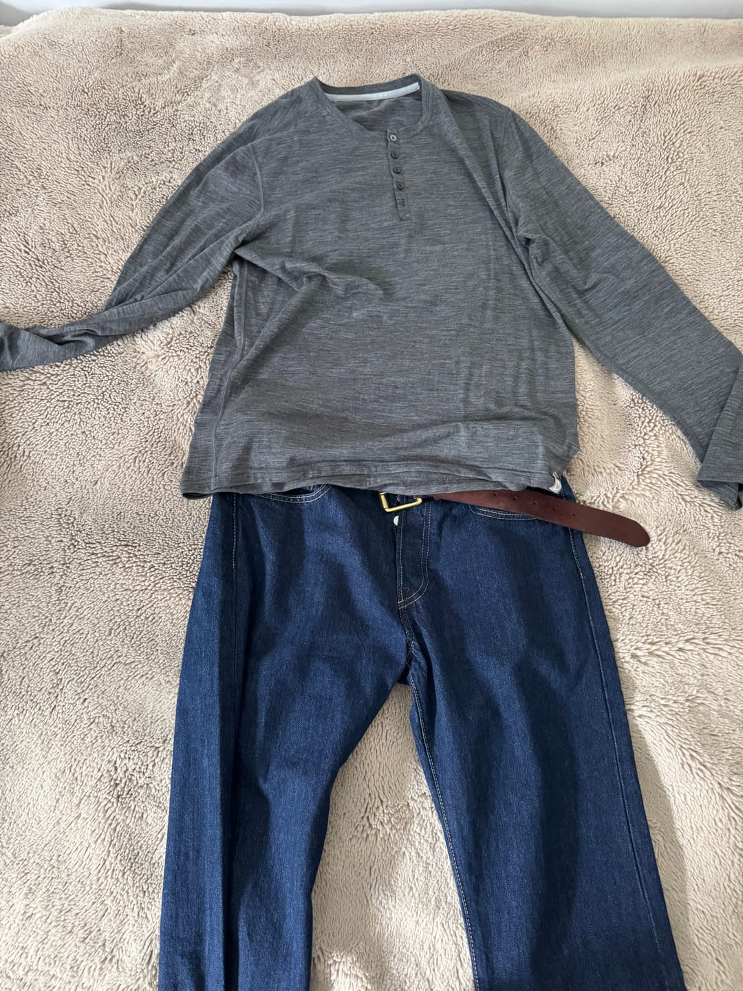Customer photo review of 501 Levi's Original Onewash Dark Indigo - Pantaloni Uomo Blu  Uomo LEVIS