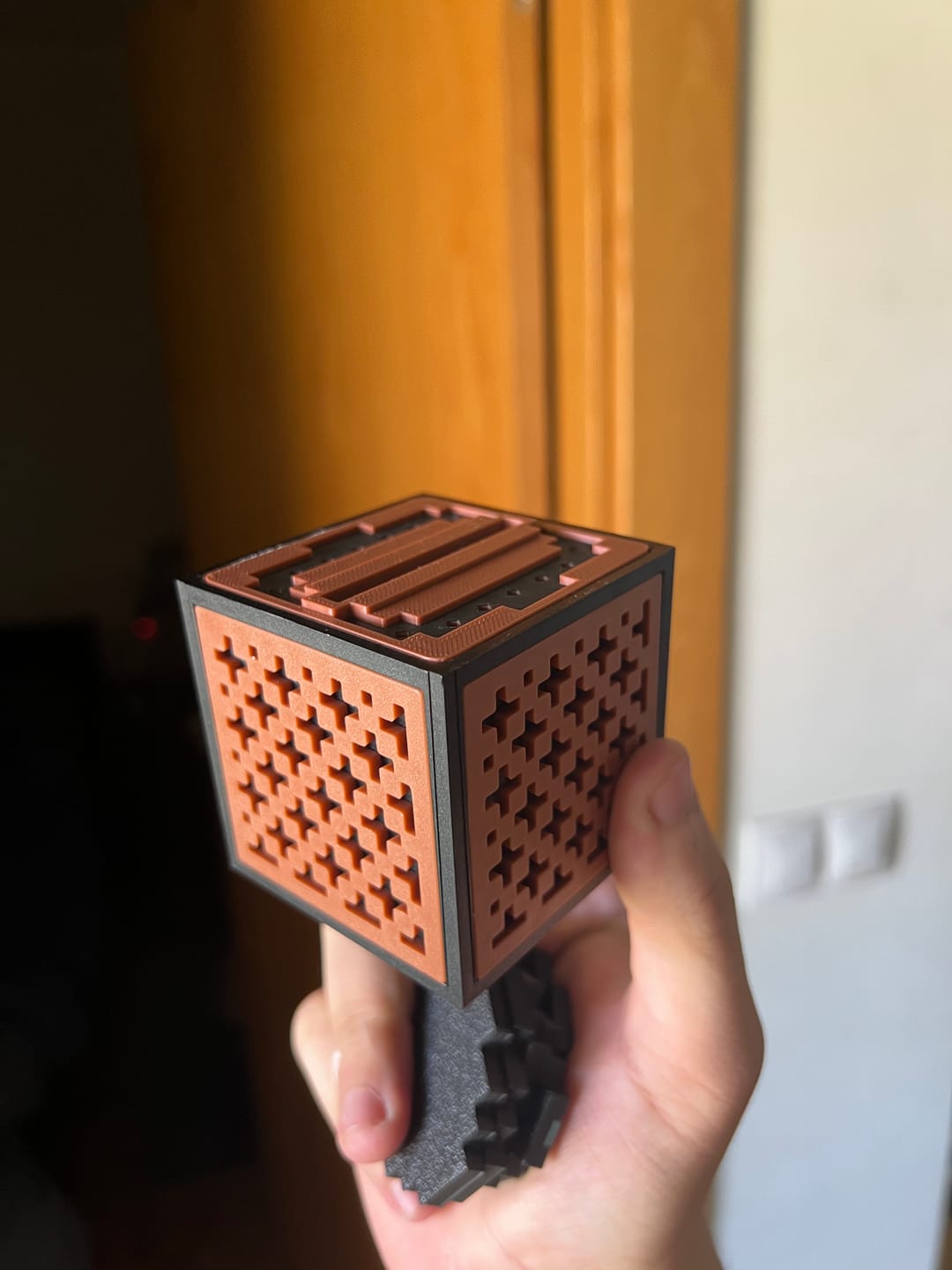 Customer photo review of Jukebox bluetooth speaker