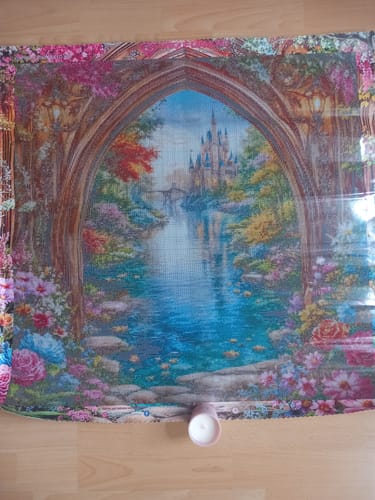 Customer photo review of 5D Diamond Painting – Zauberschloss am Kristallfluss