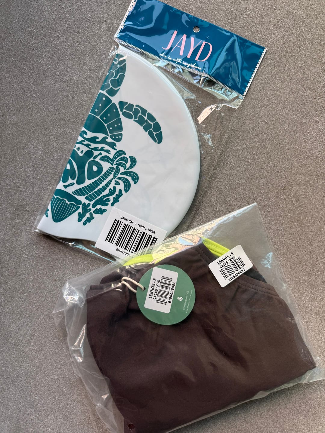 Customer photo review of LENNOX ONE PIECE - Cacao|Kiwi