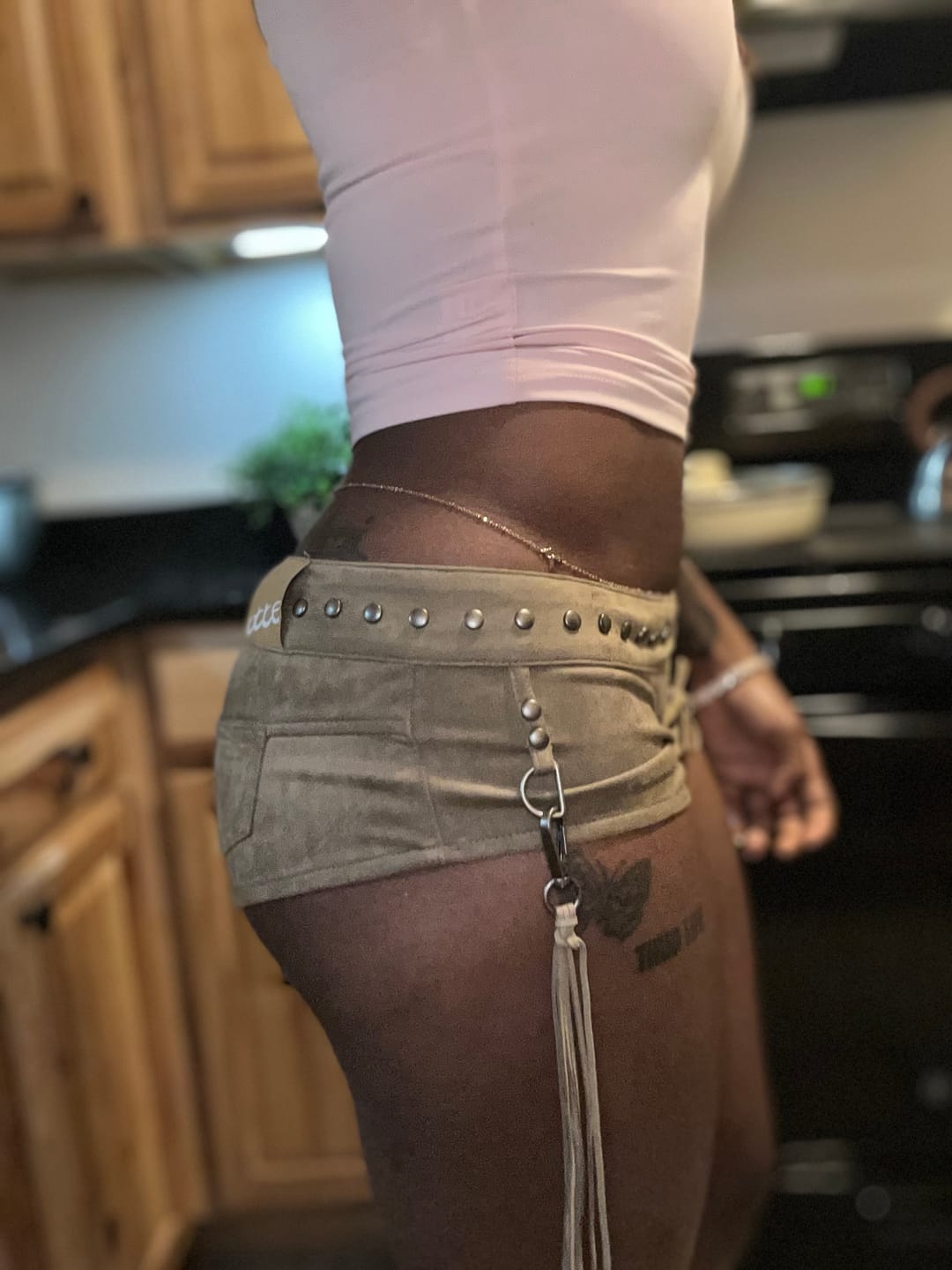 Customer photo review of Vice Short (Tan Suede)